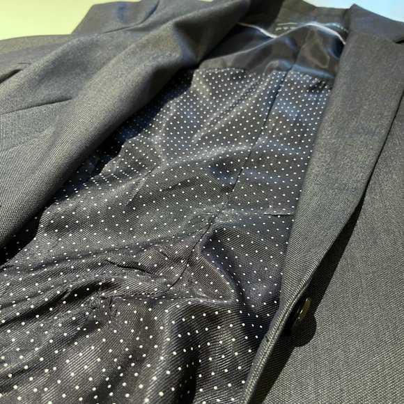 Zara Blazer with Polka Dot Lining - Picture 4 of 7